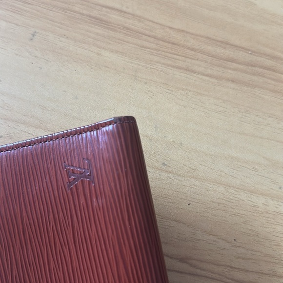 𝓛𝓞𝓤𝓘𝓢 𝓥𝓤𝓘𝓣𝓣𝓞𝓝 Epi Leather Kisslock Brown wallet - Picture 13 of 14